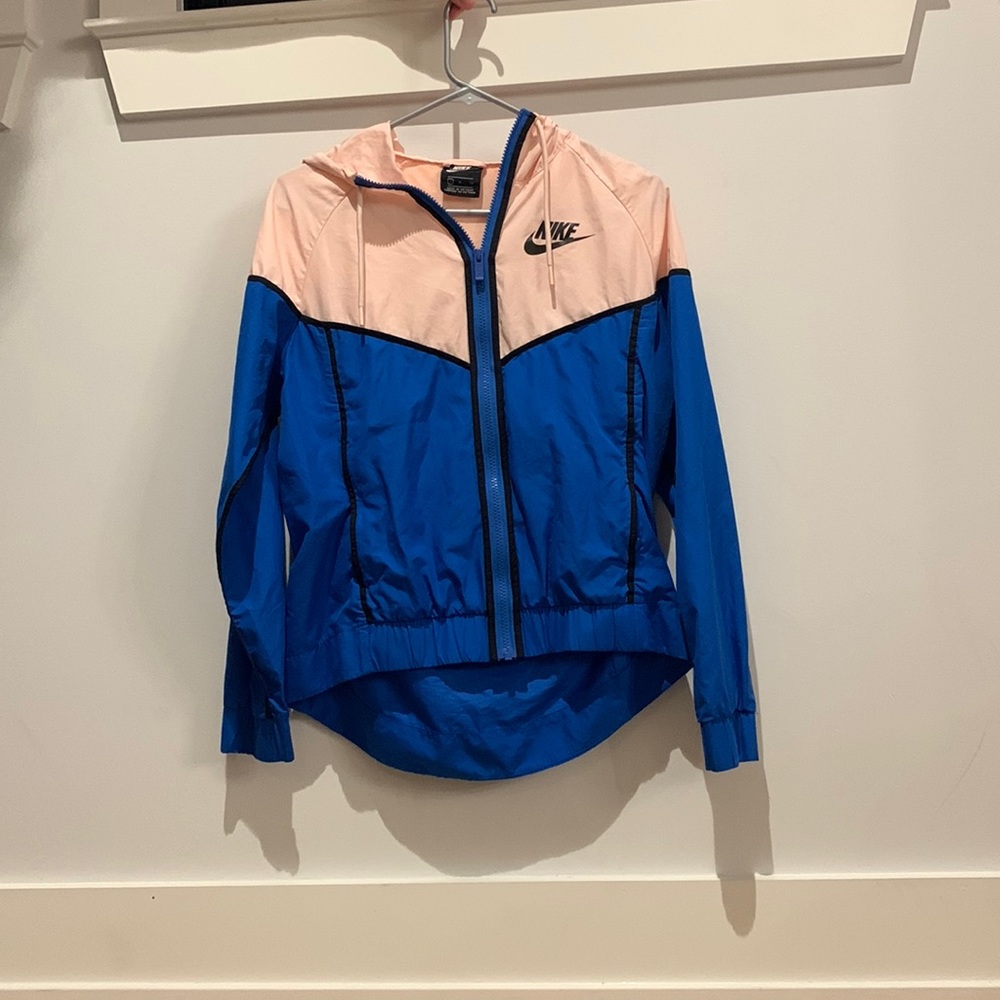 Nike windbreaker